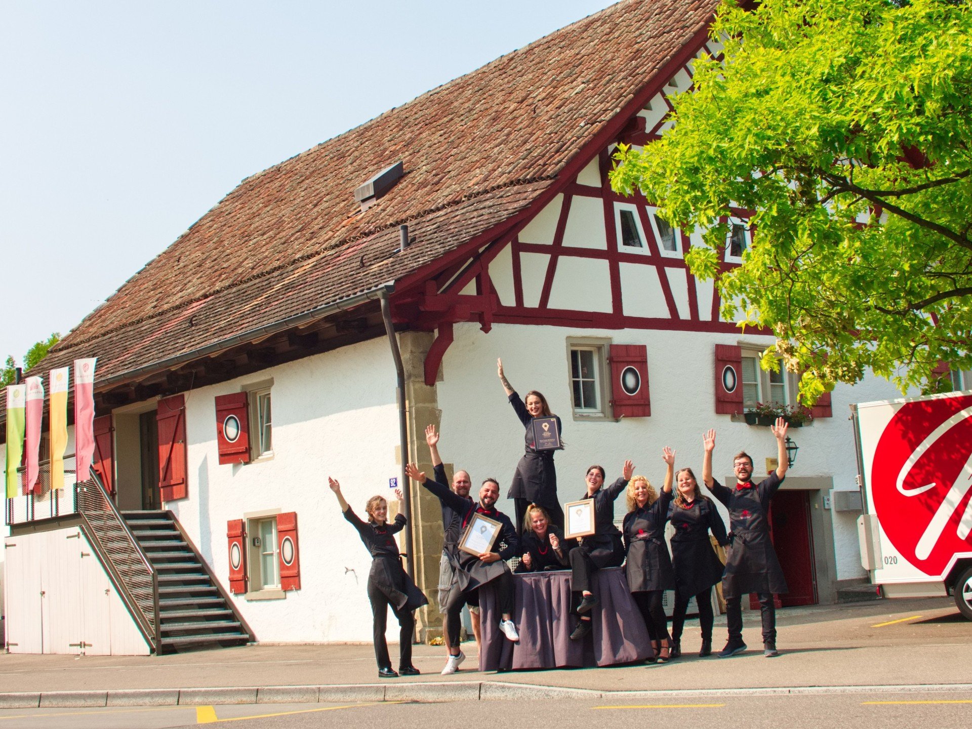 Rote Trotte Winterthur | 8.6 Punkte | Ausgezeichnete Hochzeitslocation
