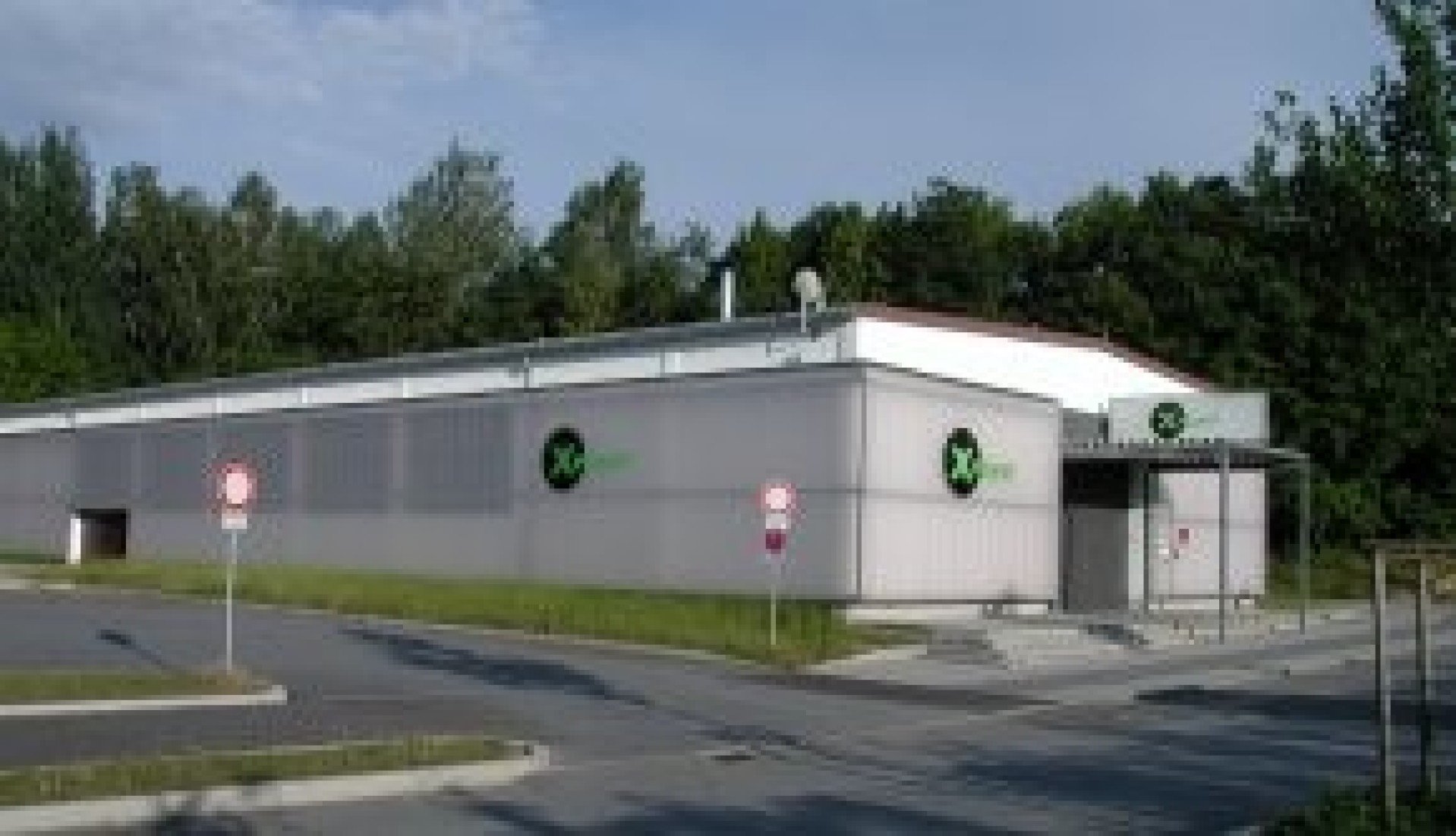 X-Point Halle Passau mieten