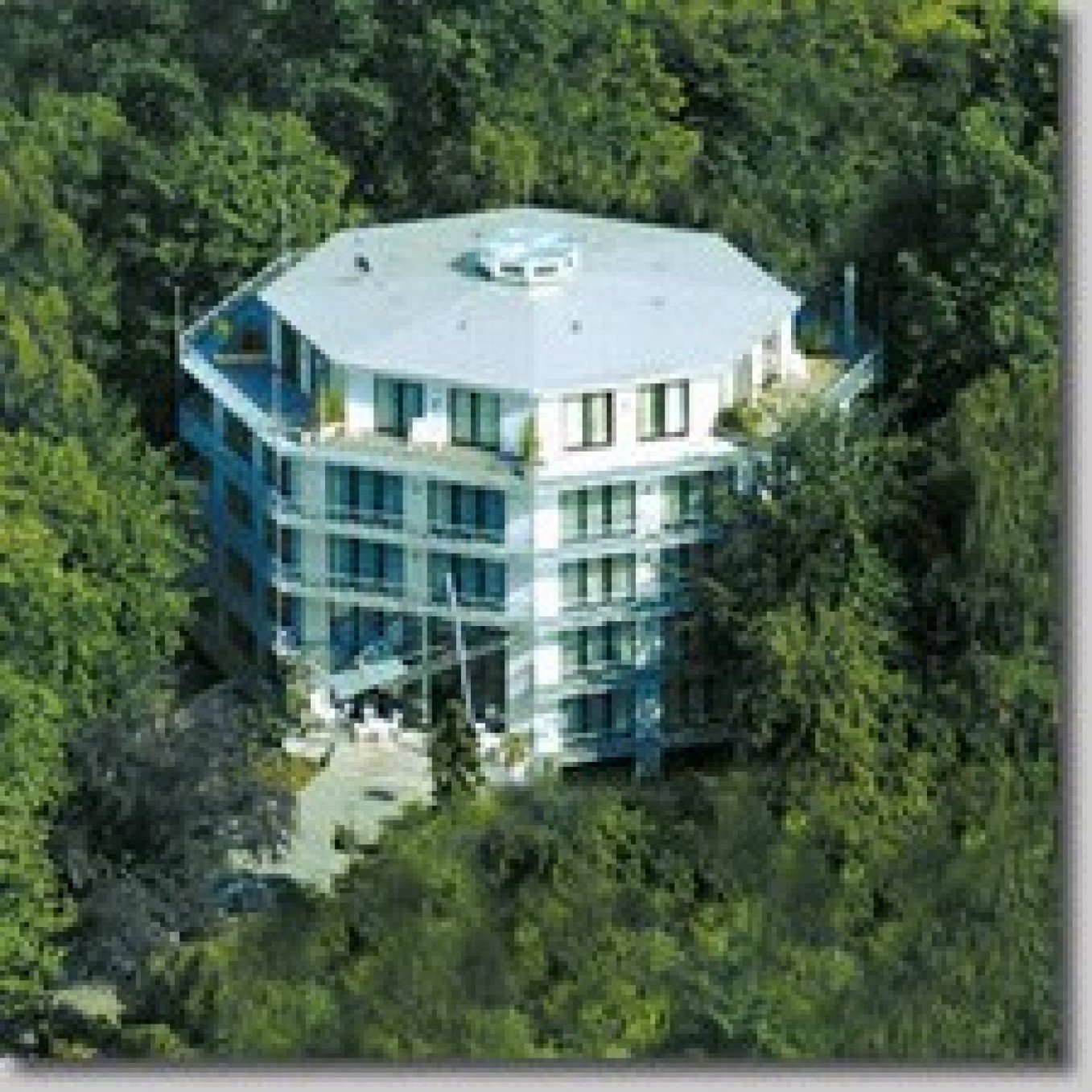 EuroMedia Apart-Hotel