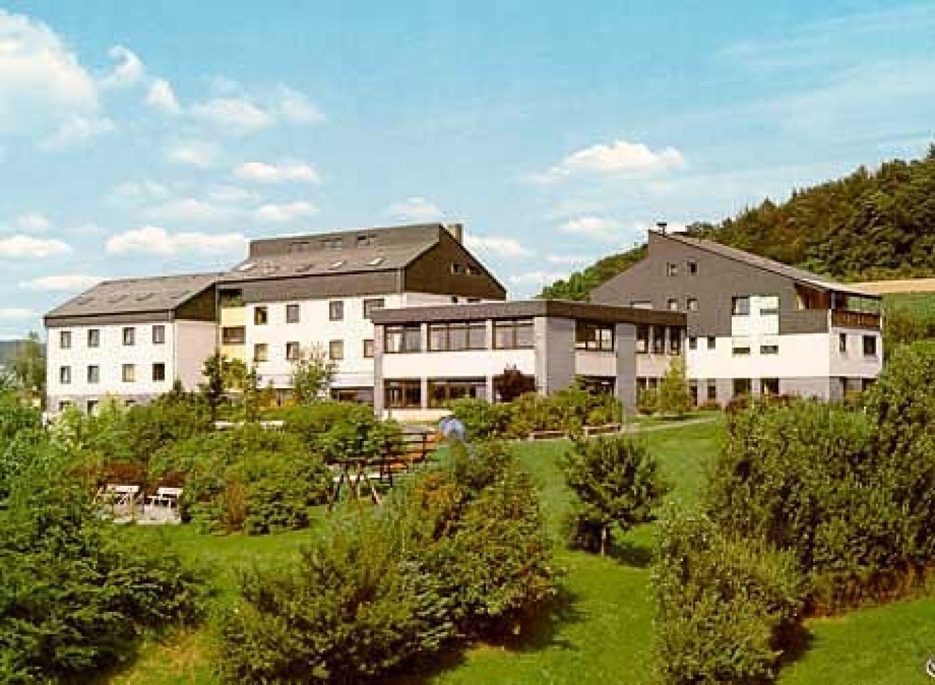 Knüll-House EC Freizeitheim Leitung: Reinhard Engel