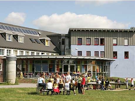 Jugendherberge Nettetal-Hinsbeck  Zirkus-Jugendherberge