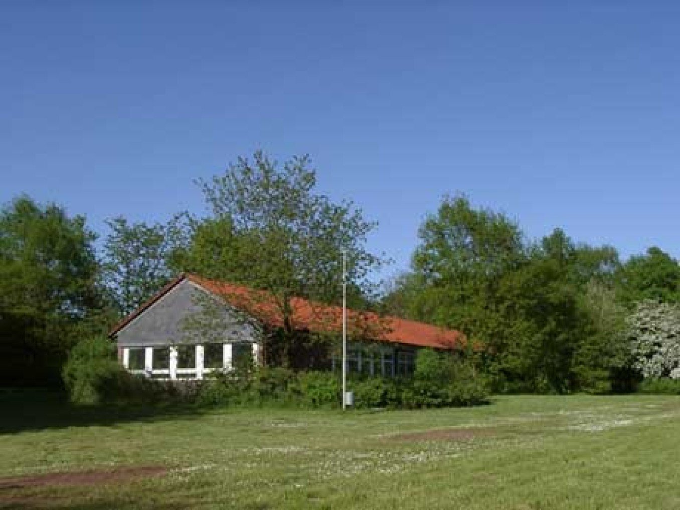 Jugendzeltplatz Heidebrinkschule mit Selbstversorgerhaus