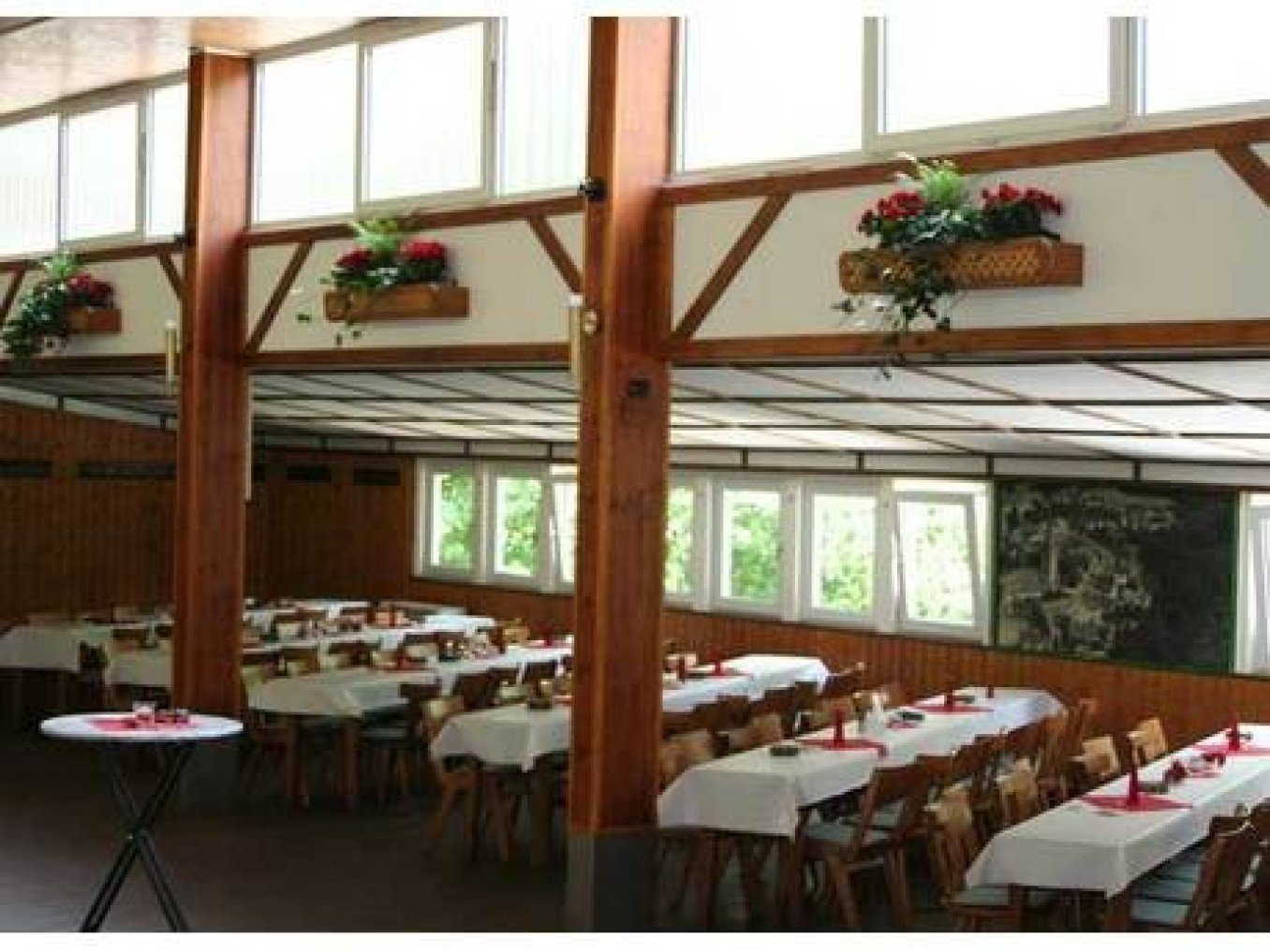 Schützenhalle und Zeltplatz Hofolpe Heimatschutzverein