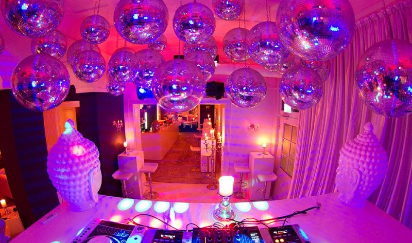 Villa Benz - neue Eventlocation mieten - Hochzeitsvilla mieten